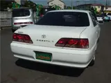 2001 Toyota Cresta Super Lucent White Sedan for sale, Japanese used car export - photo 2 of 71 | GULJI TRADERS
