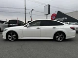 2019 Toyota Crown Hybrid 2.5 RS Sedan for sale, Japanese used car export - photo 8 of 60 | GULJI TRADERS