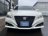 2019 Toyota Crown Hybrid 2.5 G Four 4WD Sedan for sale, Japanese used car export - photo 2 of 38 | GULJI TRADERS