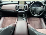 2019 Toyota Crown RS Sedan for sale, Japanese used car export - photo 2 of 39 | GULJI TRADERS