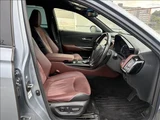 2019 Toyota Crown RS Sedan for sale, Japanese used car export - photo 32 of 39 | GULJI TRADERS