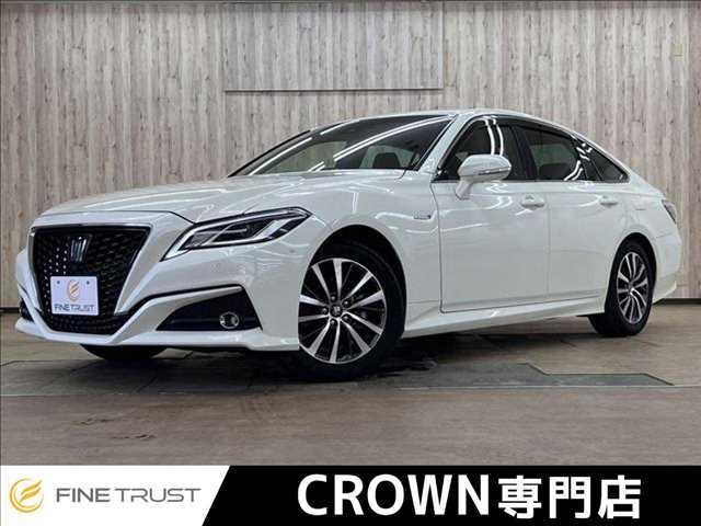 2019 Toyota Crown HYBRID S Sedan for sale, Japanese used car export - photo 1 of 50 | GULJI TRADERS