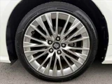 2019 Toyota Crown Hybrid Sedan for sale, Japanese used car export - photo 43 of 50 | GULJI TRADERS