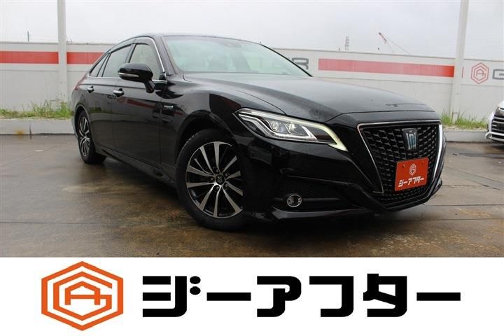 2019 Toyota Crown HV 2.5 G - photo 1 2019 Toyota Crown HV 2.5 G Sedan for sale, Japanese used car export - photo 1 of 30 | GULJI TRADERS