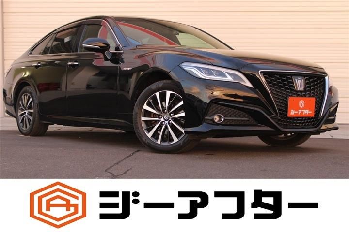 2019 Toyota Crown HV 2.5 G Four Sedan for sale, Japanese used car export - photo 1 of 30 | GULJI TRADERS
