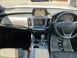 2020 Toyota Crown RS Sedan for sale, Japanese used car export - photo 3 of 18 | GULJI TRADERS
