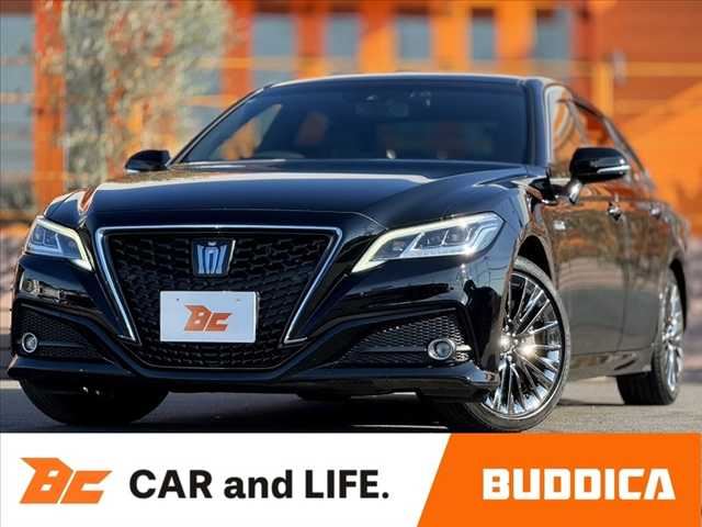 2020 Toyota Crown Hybrid - photo 1 2020 Toyota Crown Hybrid Sedan for sale, Japanese used car export - photo 1 of 48 | GULJI TRADERS