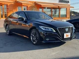 2020 Toyota Crown Hybrid Sedan for sale, Japanese used car export - photo 8 of 48 | GULJI TRADERS