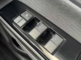 2020 Toyota Crown Hybrid S Sedan for sale, Japanese used car export - photo 28 of 46 | GULJI TRADERS