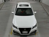 2020 Toyota Crown RS Sedan for sale, Japanese used car export - photo 7 of 12 | GULJI TRADERS