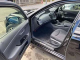 2020 Toyota Crown Hybrid Sedan for sale, Japanese used car export - photo 13 of 20 | GULJI TRADERS