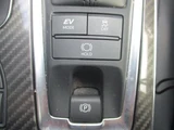 2020 Toyota Crown 2.5 Hybrid RS Sedan for sale, Japanese used car export - photo 23 of 24 | GULJI TRADERS