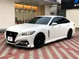 2021 Toyota Crown RS Limited II Pearl Sedan for sale, Japanese used car export - photo 21 of 30 | GULJI TRADERS
