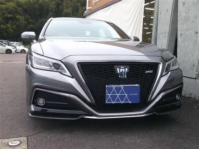 2021 Toyota Crown 2.5HV RS Gray Sedan for sale, Japanese used car export - photo 1 of 22 | GULJI TRADERS