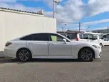 2021 Toyota Crown Hybrid 2.5 RS Adha White Sedan for sale, Japanese used car export - photo 4 of 9 | GULJI TRADERS