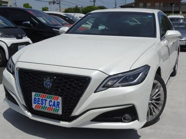 2022 Toyota Crown Hybrid 2.5 S Elegance Style II White Sedan for sale, Japanese used car export - photo 1 of 51 | GULJI TRADERS