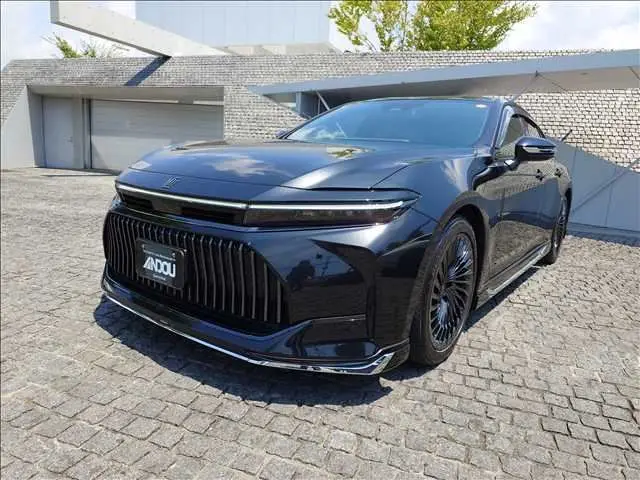 2024 Toyota Crown Z - photo 1 2024 Toyota Crown Z Pearl Sedan for sale, Japanese used car export - photo 1 of 20 | GULJI TRADERS