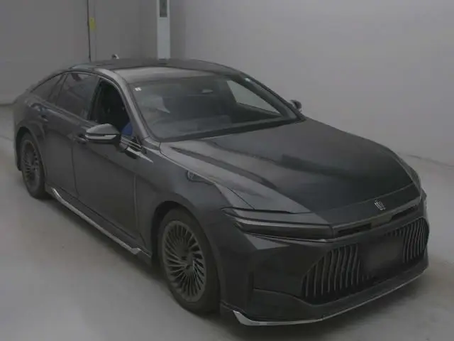 2024 Toyota Crown Z Black Package Black Sedan for sale, Japanese used car export - photo 1 of 9 | GULJI TRADERS