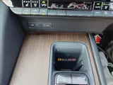 2025 Toyota Crown Z Pearl Sedan for sale, Japanese used car export - photo 15 of 20 | GULJI TRADERS
