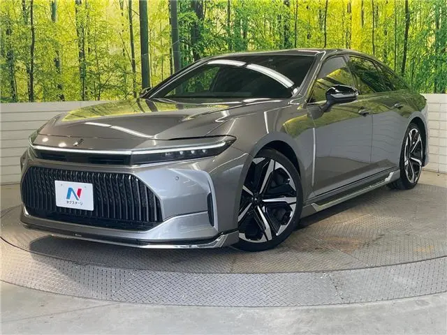 2025 Toyota Crown Z Gray Sedan for sale, Japanese used car export - photo 1 of 30 | GULJI TRADERS