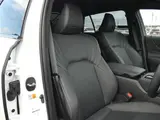 2025 Toyota Crown 2.5 Z Pearl Sedan for sale, Japanese used car export - photo 24 of 30 | GULJI TRADERS