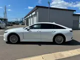 2025 Toyota Crown 2.5 Z White Sedan for sale, Japanese used car export - photo 9 of 30 | GULJI TRADERS