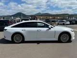 2025 Toyota Crown 2.5 Z White Sedan for sale, Japanese used car export - photo 10 of 30 | GULJI TRADERS