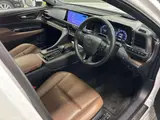 2026 Toyota Crown Z Pearl Sedan for sale, Japanese used car export - photo 7 of 14 | GULJI TRADERS
