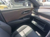 2023 Toyota Crown Crossover 2.5 G E-Four 4WD SUV for sale, Japanese used car export - photo 31 of 38 | GULJI TRADERS