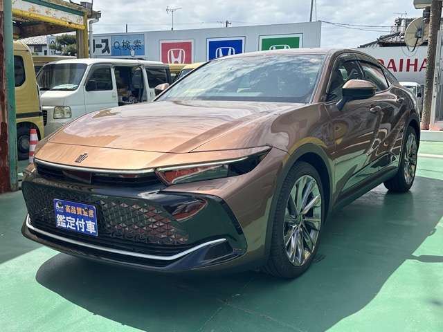 2023 Toyota Crown Crossover 2.5 G 4WD SUV for sale, Japanese used car export - photo 1 of 33 | GULJI TRADERS