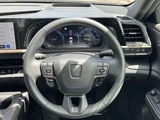 2023 Toyota Crown Crossover 2.5 G 4WD SUV for sale, Japanese used car export - photo 11 of 33 | GULJI TRADERS