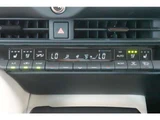 2023 Toyota Crown Crossover 2.5 G E-Four 4WD SUV for sale, Japanese used car export - photo 27 of 45 | GULJI TRADERS