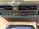2023 Toyota Crown Crossover 2.5 G E-Four 4WD SUV for sale, Japanese used car export - photo 8 of 43 | GULJI TRADERS