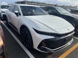2023 Toyota Crown Crossover 4WD SUV for sale, Japanese used car export - photo 2 of 11 | GULJI TRADERS