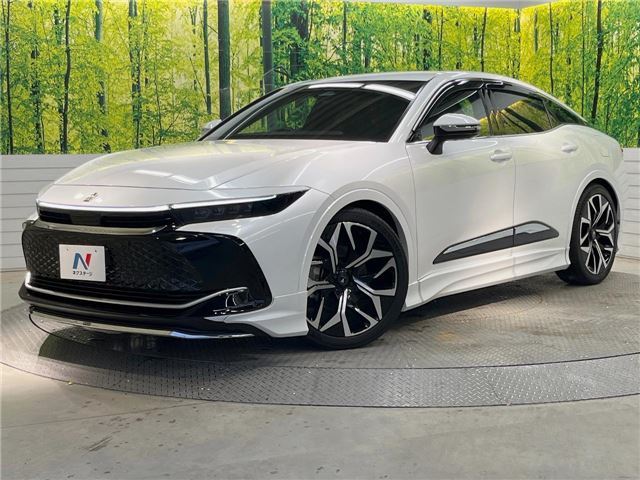 2023 Toyota Crown Crossover - photo 1 2023 Toyota Crown Crossover SUV for sale, Japanese used car export - photo 1 of 30 | GULJI TRADERS