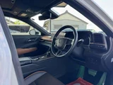 2023 Toyota Crown Crossover 2.4 RS E-Four advanced 4WD SUV for sale, Japanese used car export - photo 37 of 73 | GULJI TRADERS
