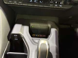 2023 Toyota Crown Crossover 2.4 RS E-Four advanced 4WD SUV for sale, Japanese used car export - photo 18 of 56 | GULJI TRADERS