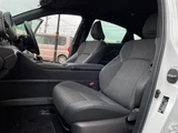 2023 Toyota Crown Crossover 4WD SUV for sale, Japanese used car export - photo 16 of 24 | GULJI TRADERS