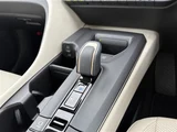 2023 Toyota Crown Crossover 4WD SUV for sale, Japanese used car export - photo 14 of 24 | GULJI TRADERS