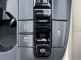 2023 Toyota Crown Crossover 4WD SUV for sale, Japanese used car export - photo 15 of 24 | GULJI TRADERS