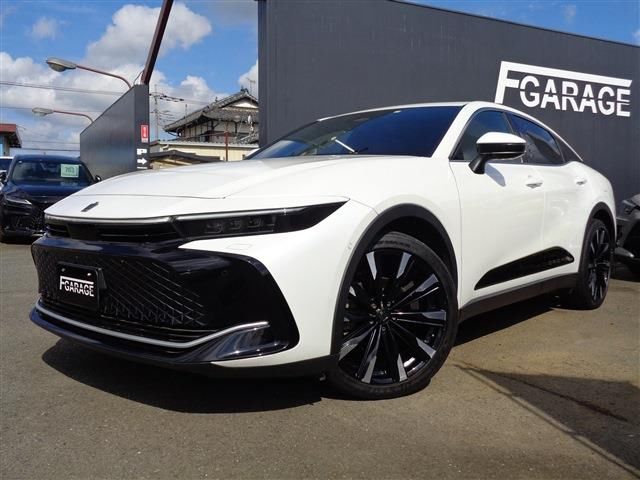 2023 Toyota Crown Crossover 2.4 RS 4WD SUV for sale, Japanese used car export - photo 1 of 30 | GULJI TRADERS