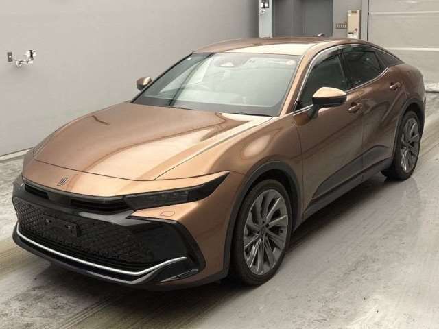 2023 Toyota Crown Crossover 4WD SUV for sale, Japanese used car export - photo 1 of 14 | GULJI TRADERS