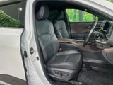 2023 Toyota Crown Crossover SUV for sale, Japanese used car export - photo 8 of 9 | GULJI TRADERS