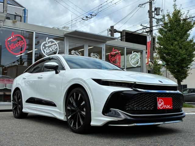2023 Toyota Crown Crossover Hybrid SUV for sale, Japanese used car export - photo 1 of 9 | GULJI TRADERS