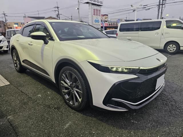 2023 Toyota Crown Crossover SUV for sale, Japanese used car export - photo 1 of 9 | GULJI TRADERS