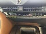 2024 Toyota Crown Crossover 2.5 Z E-Four SUV for sale, Japanese used car export - photo 26 of 36 | GULJI TRADERS