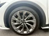 2024 Toyota Crown Crossover G Leather Package White SUV for sale, Japanese used car export - photo 30 of 69 | GULJI TRADERS