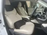2024 Toyota Crown Crossover G Advanced Leather Package Pearl SUV for sale, Japanese used car export - photo 3 of 23 | GULJI TRADERS