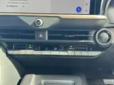 2024 Toyota Crown Crossover 2.5 G 4WD Genuine Display Audio ETC2.0 Onboard Unit Silver SUV for sale, Japanese used car export - photo 27 of 37 | GULJI TRADERS