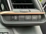 2024 Toyota Crown Crossover 2.5 G Advanced E-Four 4WD White SUV for sale, Japanese used car export - photo 17 of 54 | GULJI TRADERS